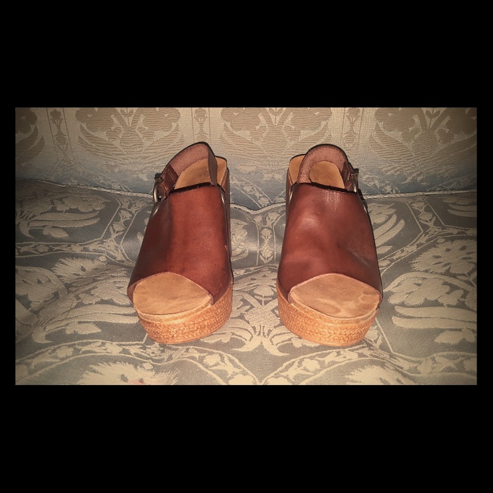 Eric Michael "Lola" wedge sandal